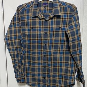 Patagonia button down Plaid shirt